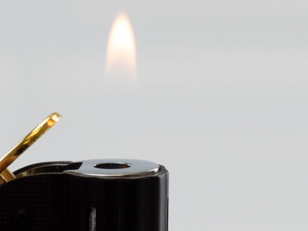 Metallfeuerzeug "Silber" Metall nachfüllbar