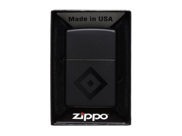Zippo Feuerzeug - HSV Schwarz Matt / schwarze Raute